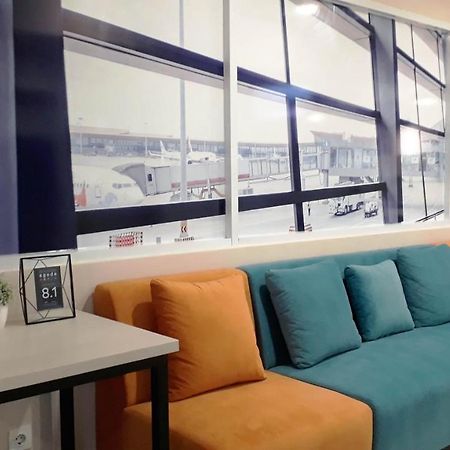 Titanium Express Homtel Hotel Джакарта Екстериор снимка