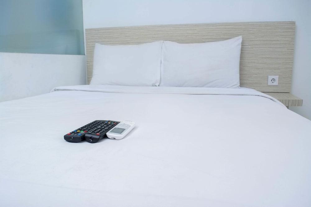 Titanium Express Homtel Hotel Джакарта Екстериор снимка