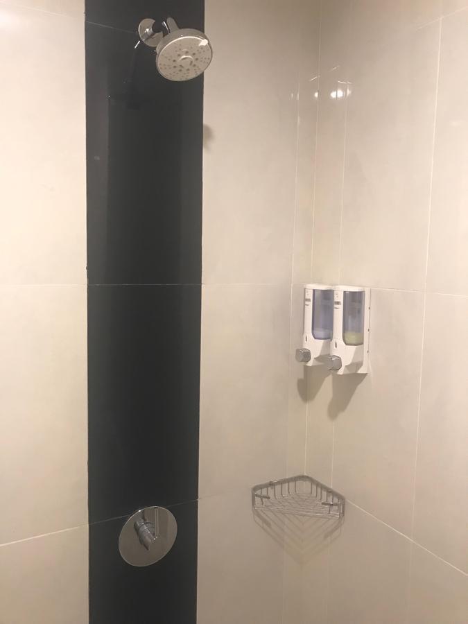 Titanium Express Homtel Hotel Джакарта Екстериор снимка